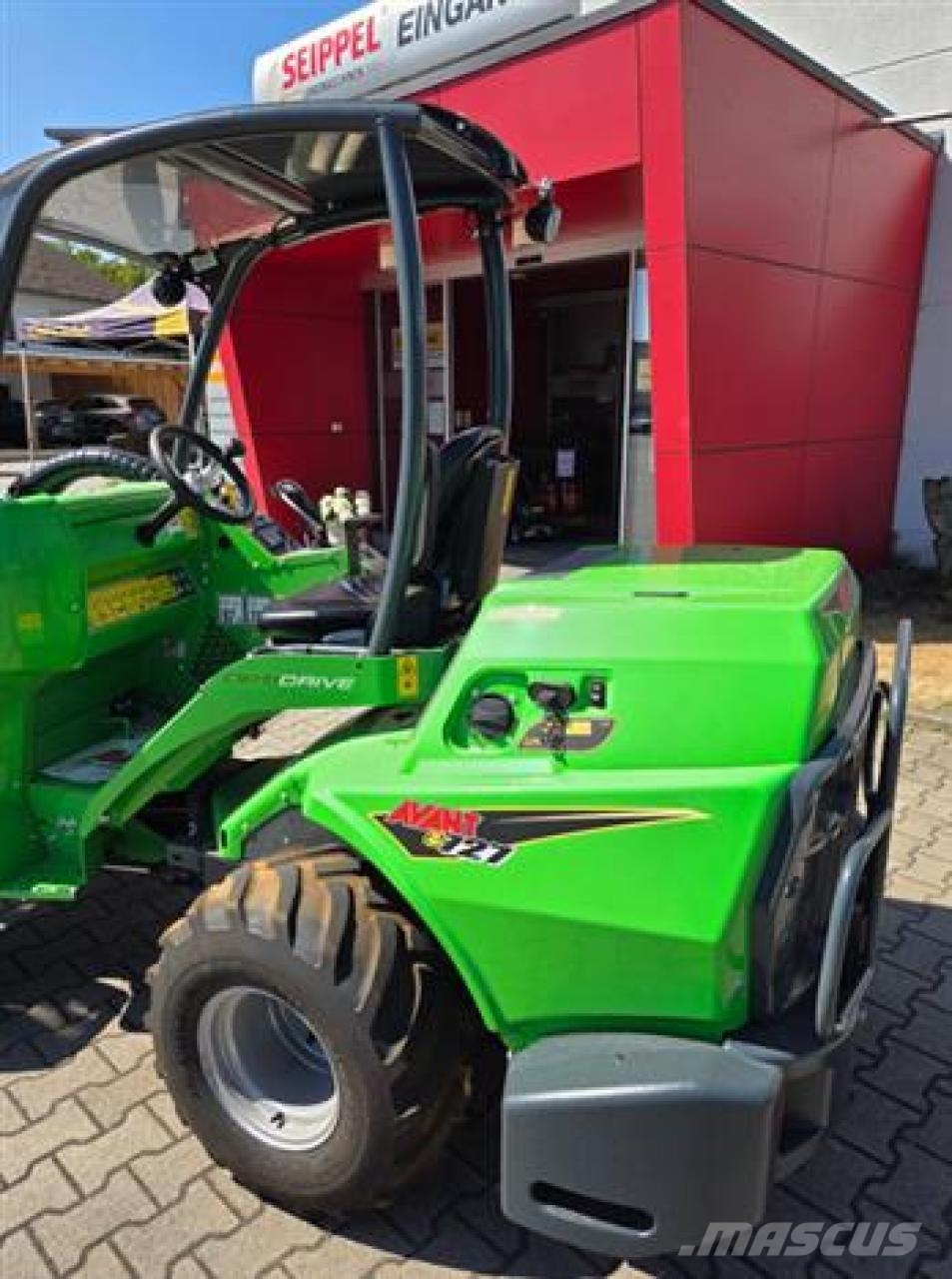 Avant E727 Elektro Voorladers en gravers