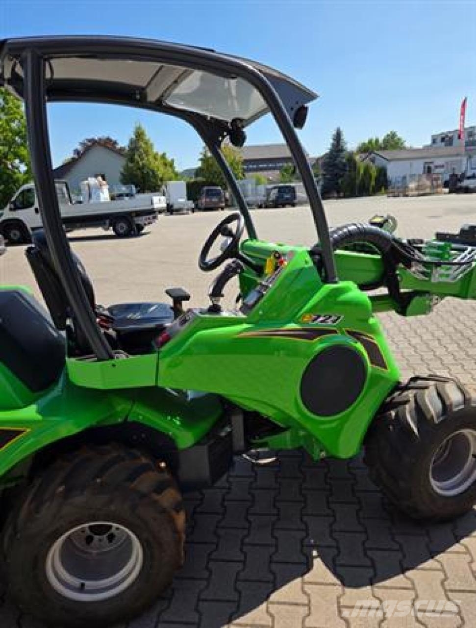 Avant E727 Elektro Voorladers en gravers