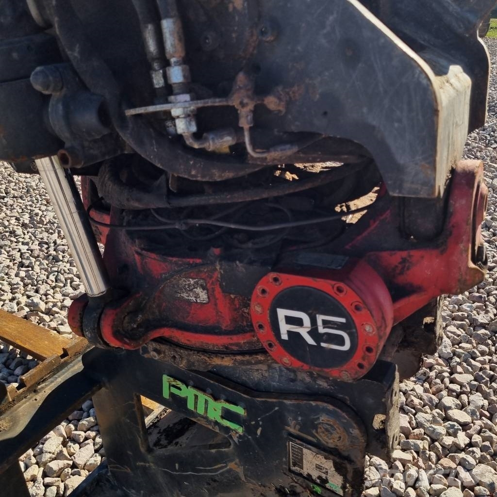 Komatsu PW180 - 11E0 Mobilbagger