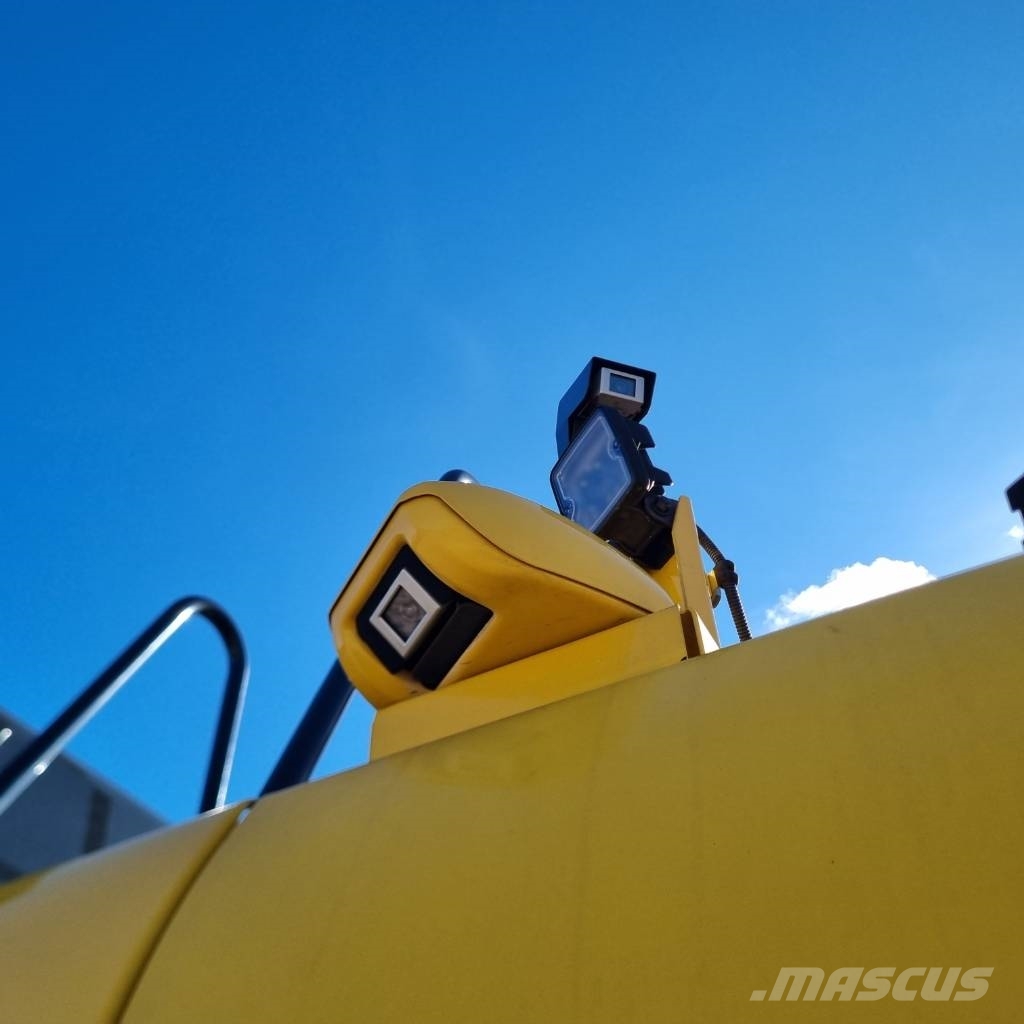 Komatsu PW180 - 11E0 Mobilbagger