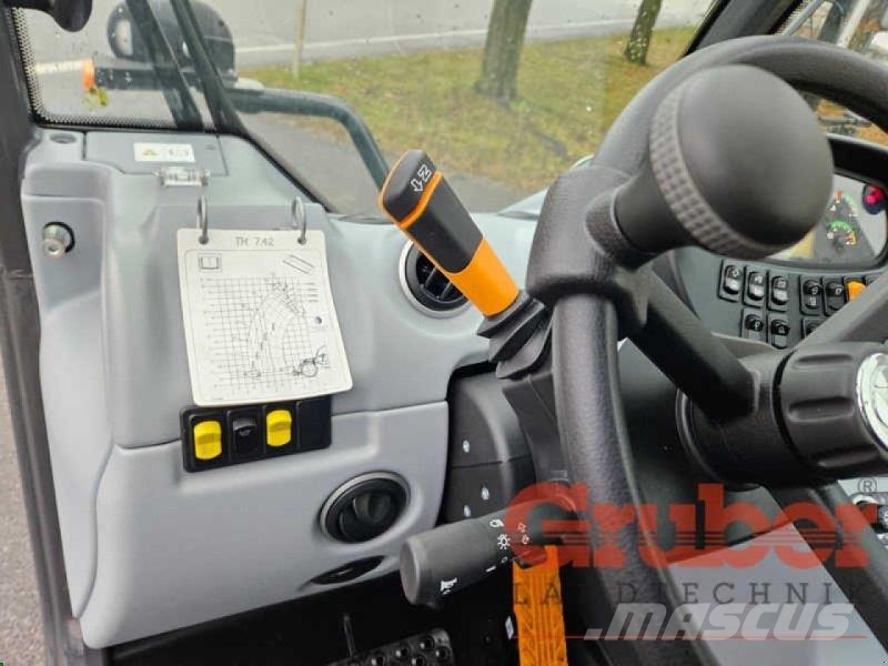 New Holland TH 7.42 Elite Ostale poljoprivredne mašine