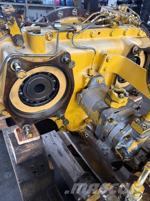 Komatsu PC 600 LC-6 USEED HYDRAULIC PARTS Υδραυλικά