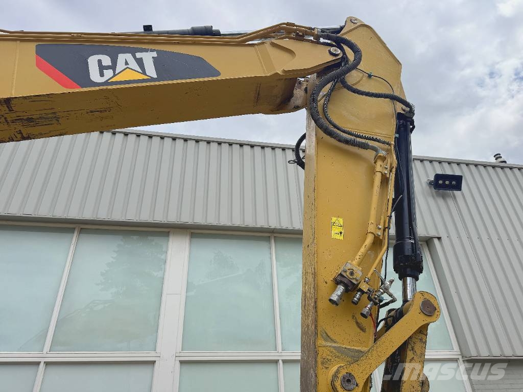 CAT 320 EL Koparki gąsienicowe