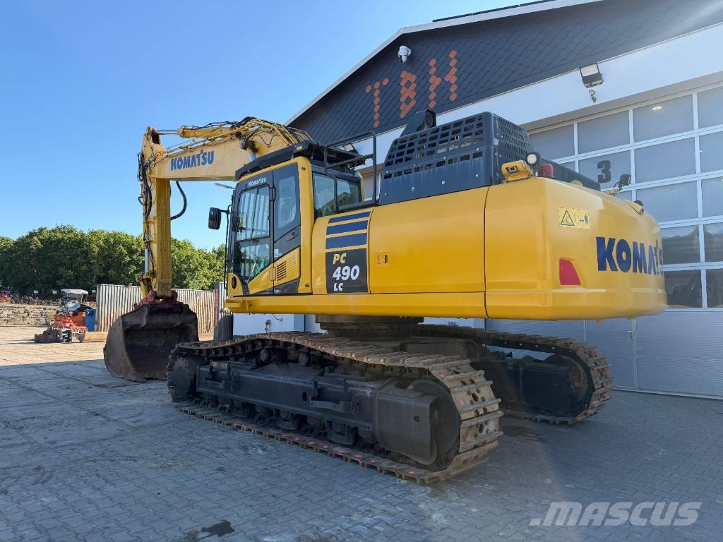 Komatsu PC 490 LC-11E0 حفارات زحافة