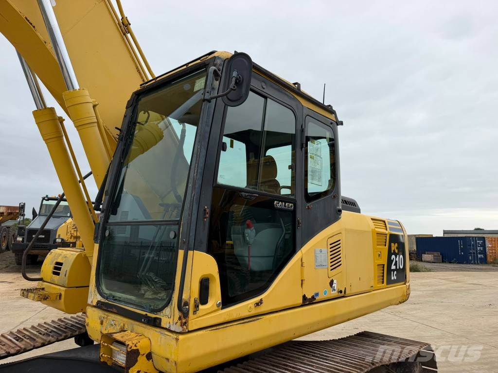 Komatsu PC 210 LC-7K Kāpurķēžu ekskavatori