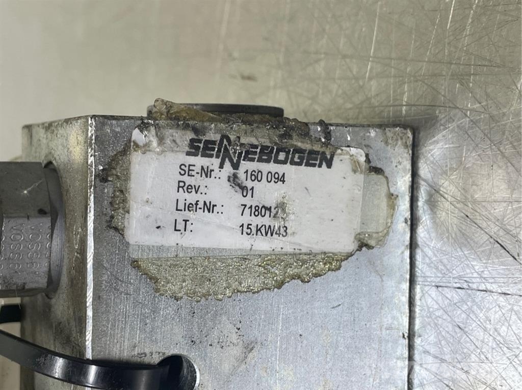 Sennebogen 835E-160094-Valve/Ventile/Ventiel 液压