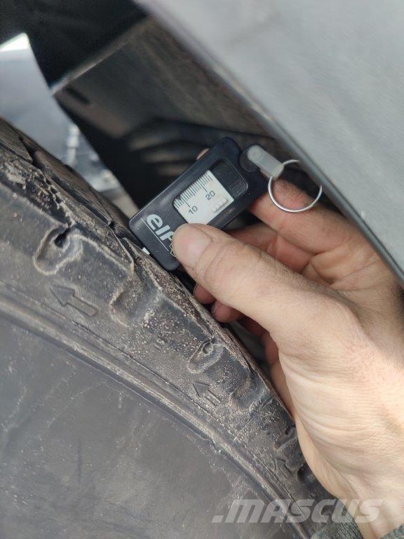 MAN TGX 18.480 Euro 6 中古トラクターヘッド | トレーラーヘッド