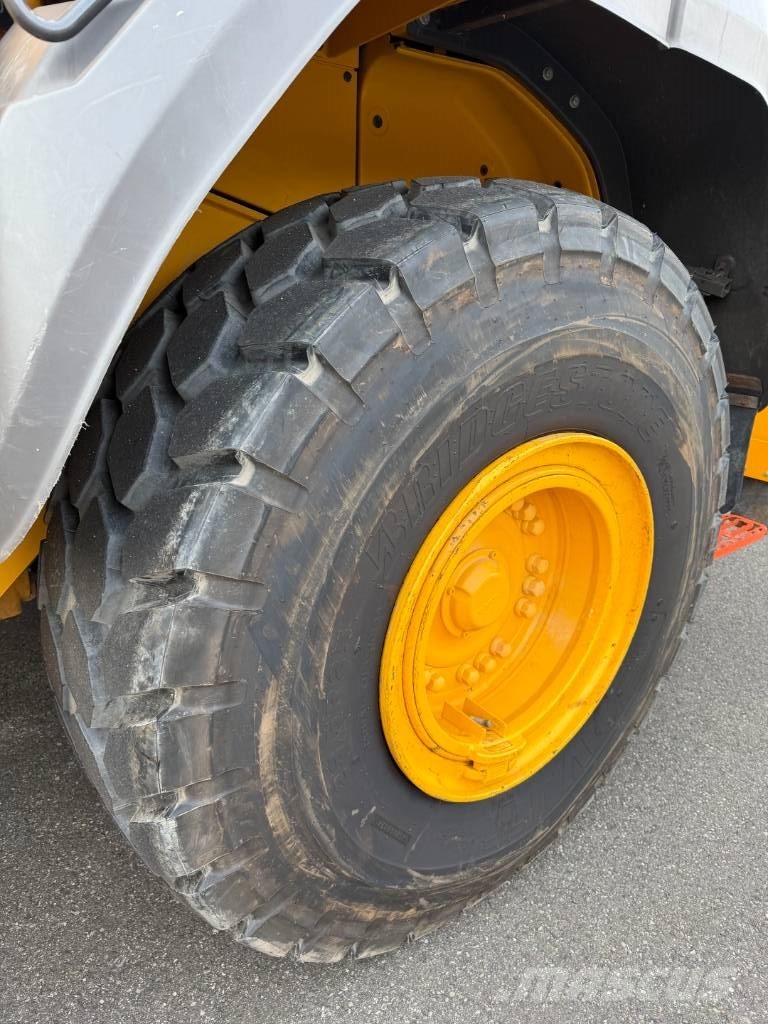 Volvo L 110 H  휠로우더