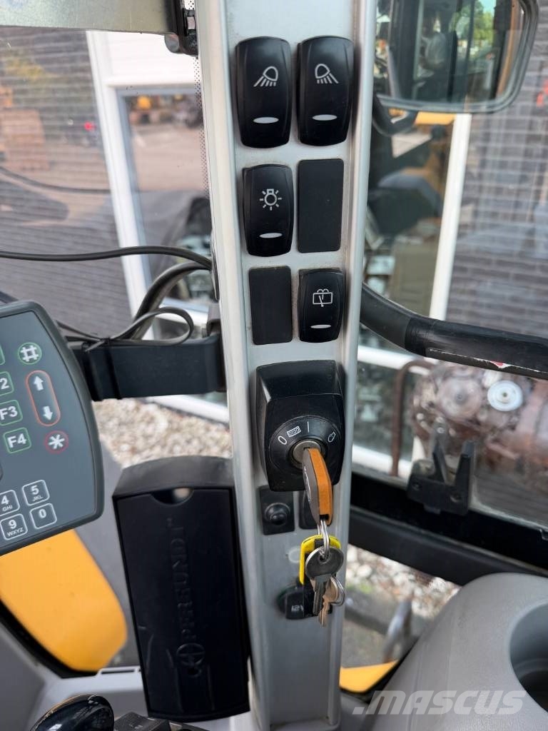 Volvo L 110 H  휠로우더