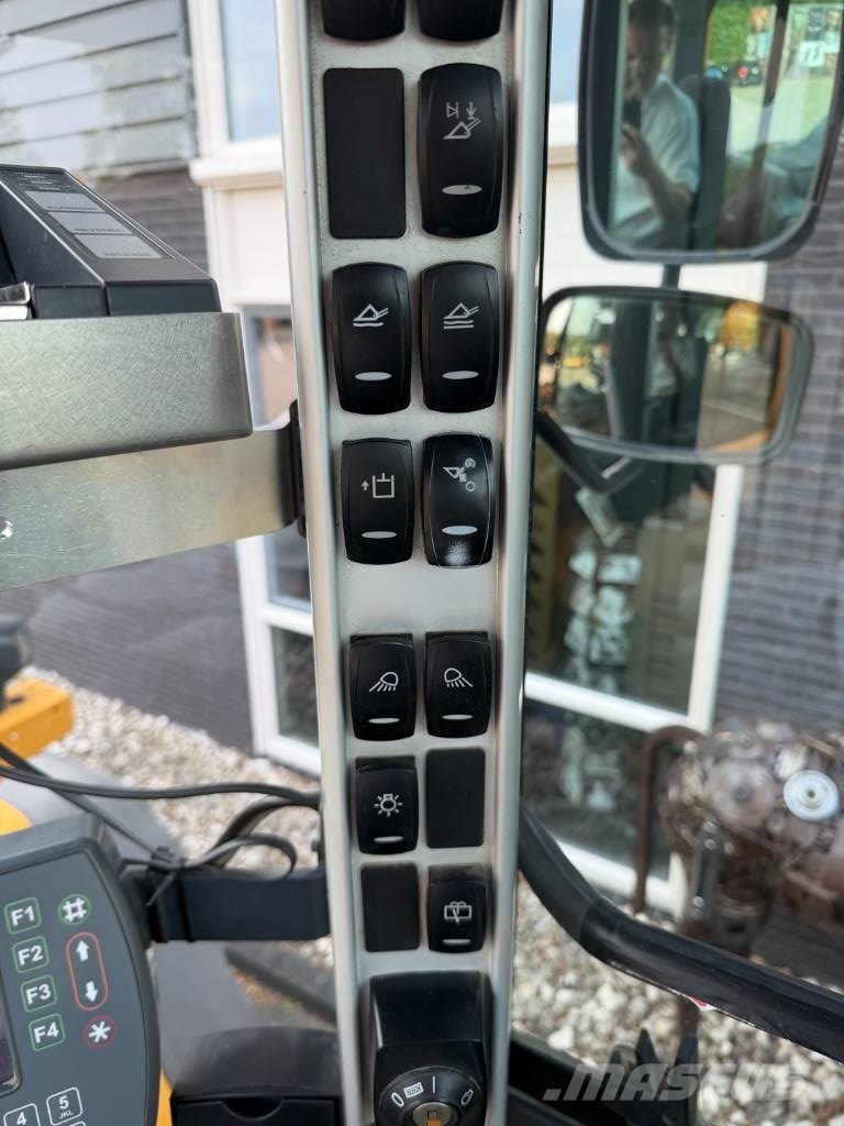Volvo L 110 H  휠로우더