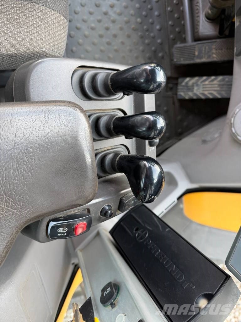 Volvo L 110 H  휠로우더