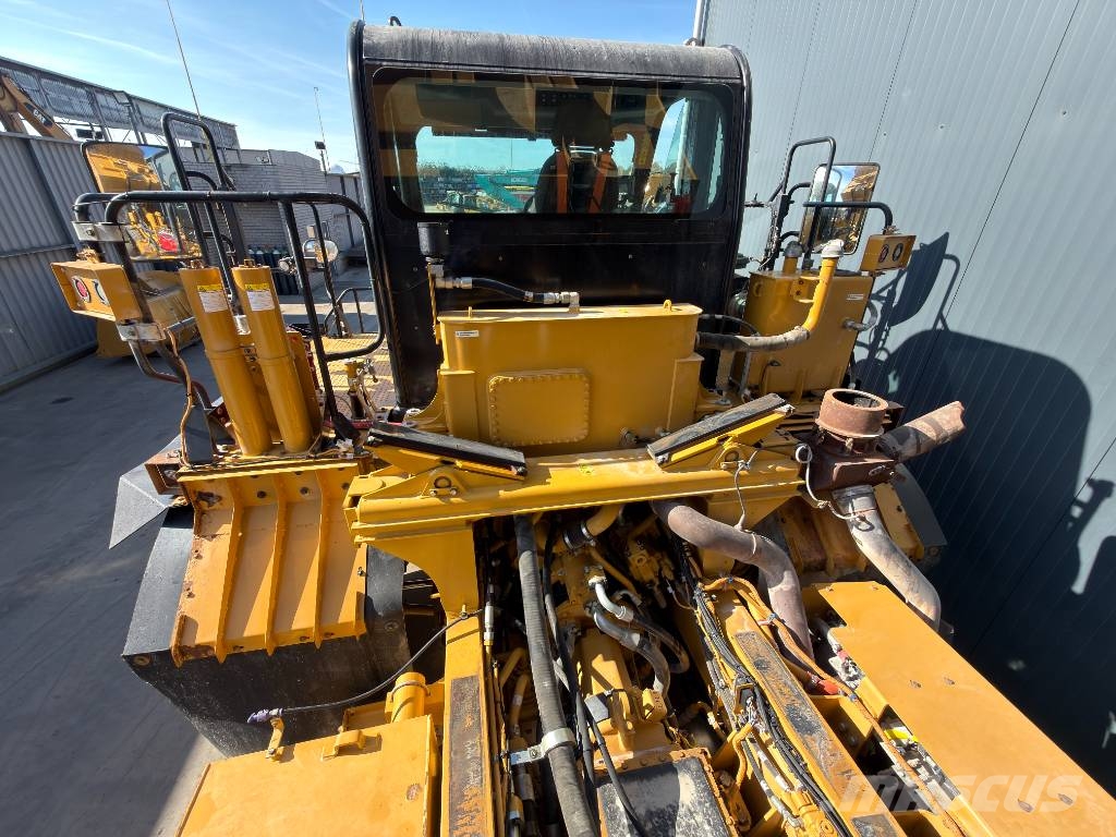 CAT 772G Starre dumpers