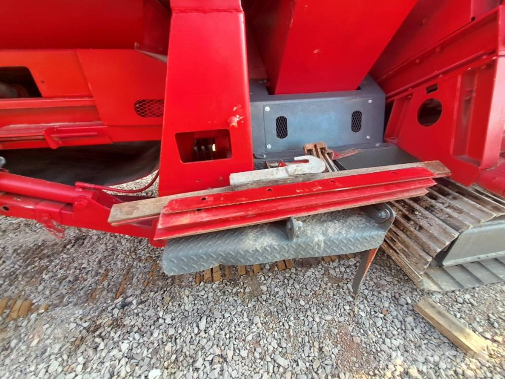 Sandvik QA 330 Machacadoras