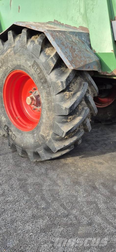 Panien KW 114 T 肥料撒布機
