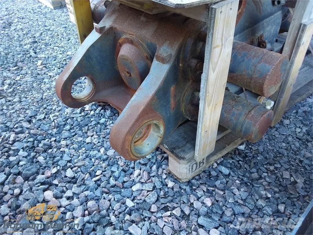 FMG ÖSA 184 (170) Used/Beg Houtoogstkranen