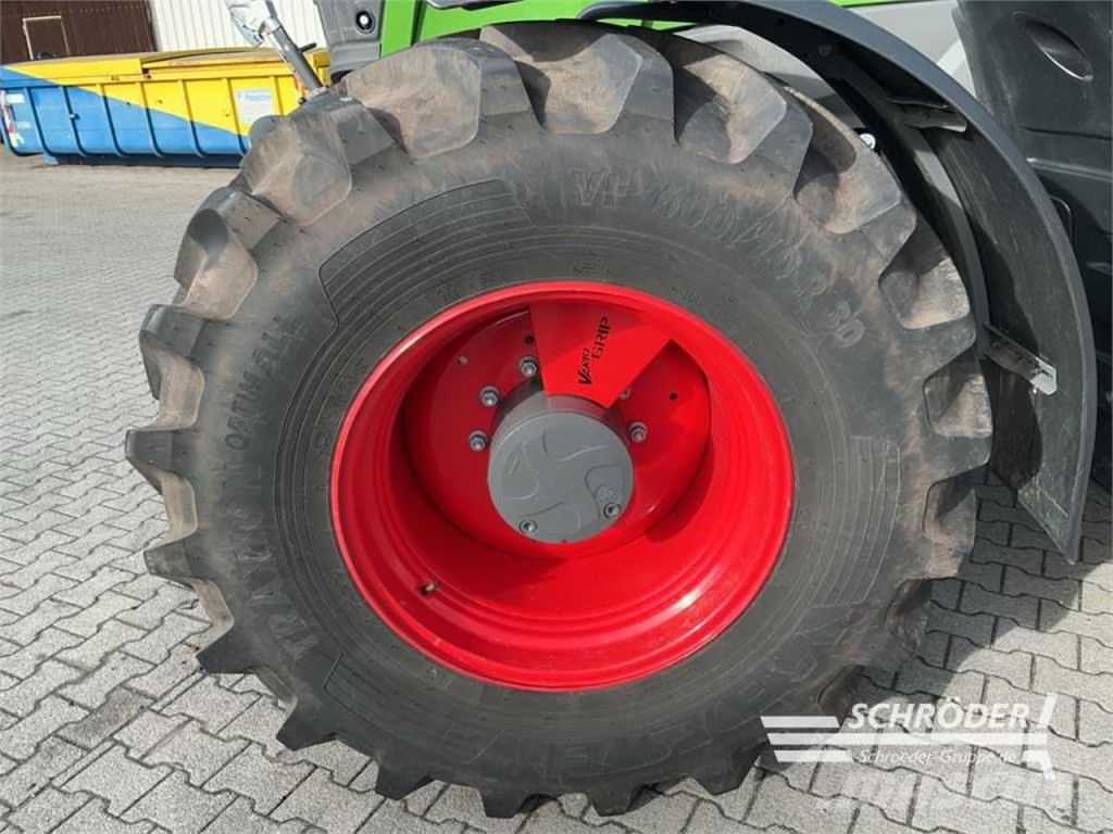 Fendt 728 VARIO GEN7 PROFI PLUS Traktorji