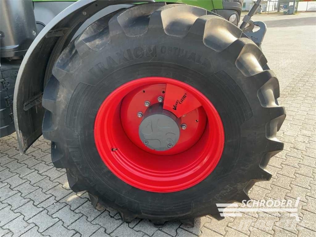 Fendt 728 VARIO GEN7 PROFI PLUS Traktorji