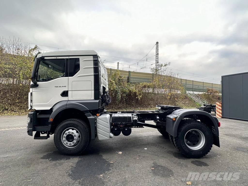 MAN TGS 19.440 TGS 22.440 BB 4x2 Euro 2 Export 曳引機組件
