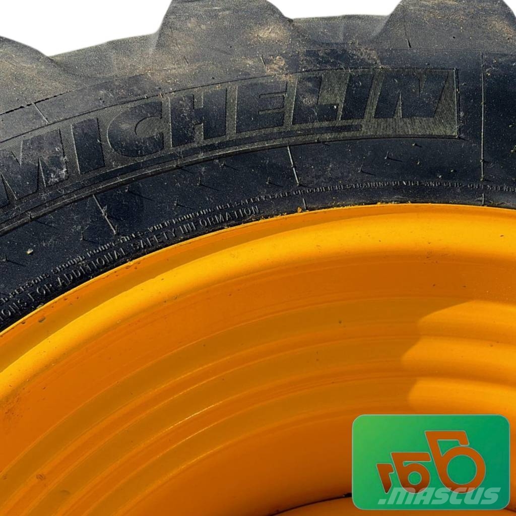 JCB 526 S Wheel R24 Tire Michelin 460/70 17.5L Sitemas Dekk, hjul og felger