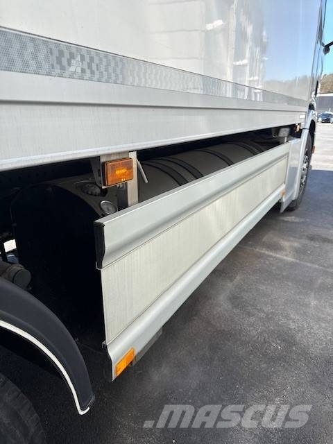 Scania R 410 B6x2*4NB LNG Camiones con temperatura controlada