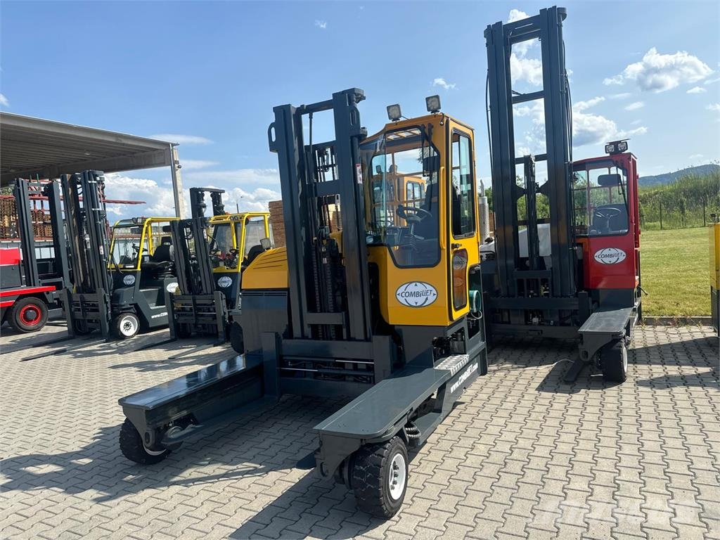 Combilift C4000 //2015 year//LPG / Low mast Повдигач с движение в 4 посоки