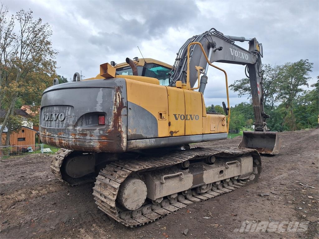 Volvo EC 160 CL Прочие фургоны