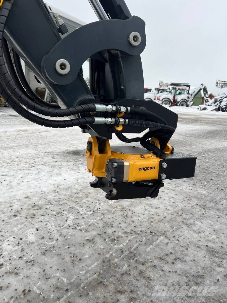 Engcon Engcon Tiltrotator EC102 S30-180 Basic DEMOPRIS Rotatori za građevinarstvo