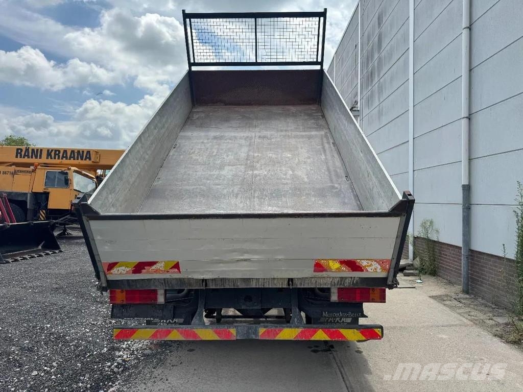 Mercedes-Benz Atego 815 4X2 3 WAY KIPPER FULL STEEL MANUAL GEAR 自卸式货车