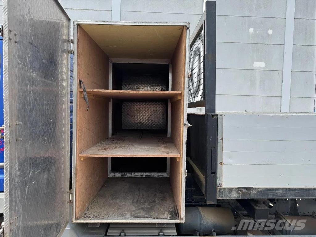 Mercedes-Benz Atego 815 4X2 3 WAY KIPPER FULL STEEL MANUAL GEAR 自卸式货车