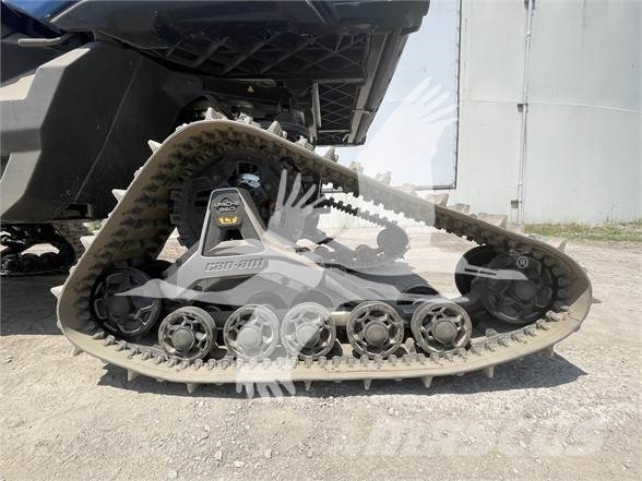 Can-am DEFENDER HD10 ATV