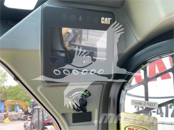CAT 289D3 لوادر انزلاقية التوجيه