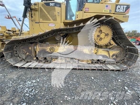 CAT D6T LGP Гусеничные бульдозеры