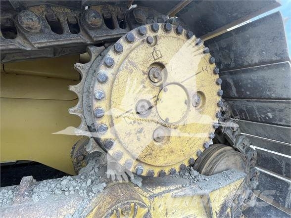 CAT D6T LGP Гусеничные бульдозеры