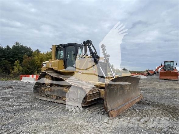 CAT D6T LGP Гусеничные бульдозеры