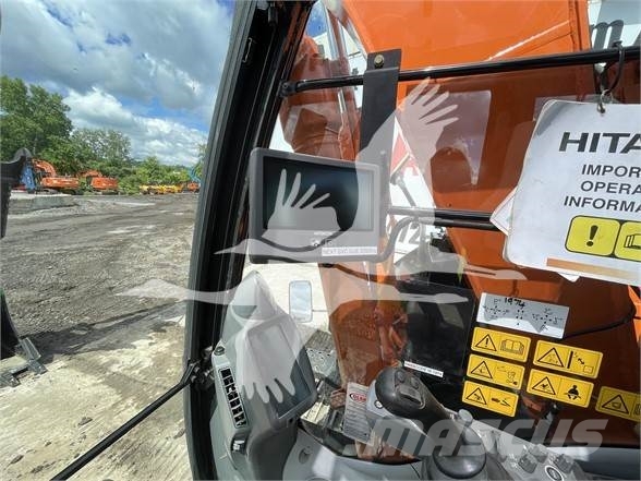 Hitachi ZX135US-6 Excavadoras de cadenas