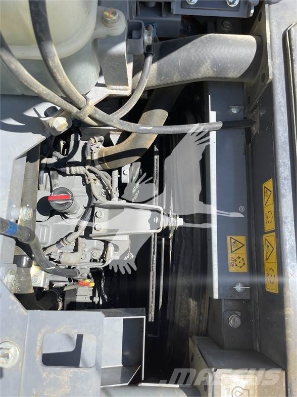 Hitachi ZX135US-6 Excavadoras de cadenas