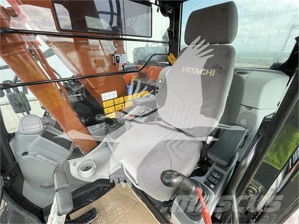Hitachi ZX135US-6 Escavadeiras de esteiras