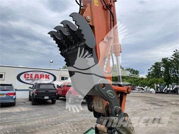 Hitachi ZX135US-6 Escavadeiras de esteiras