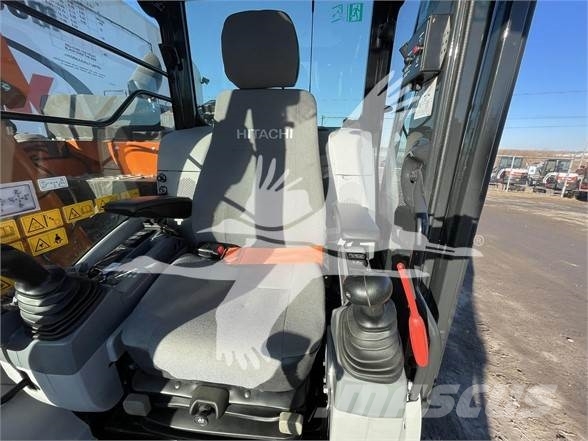 Hitachi ZX135US-6 Escavadeiras de esteiras