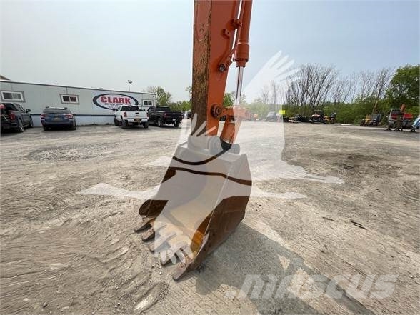 Hitachi ZX135US-6 Escavadeiras de esteiras