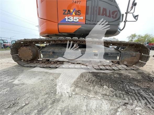 Hitachi ZX135US-6 Escavadeiras de esteiras