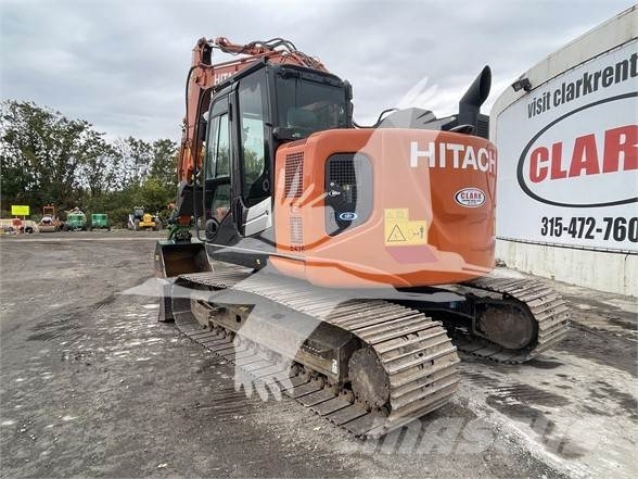 Hitachi ZX135USBL-6 حفارات زحافة