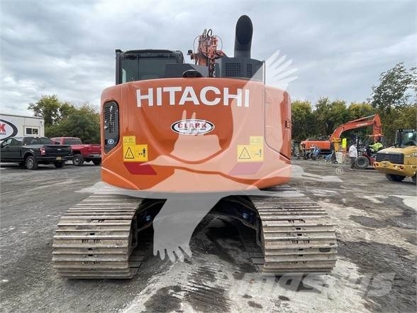 Hitachi ZX135USBL-6 حفارات زحافة