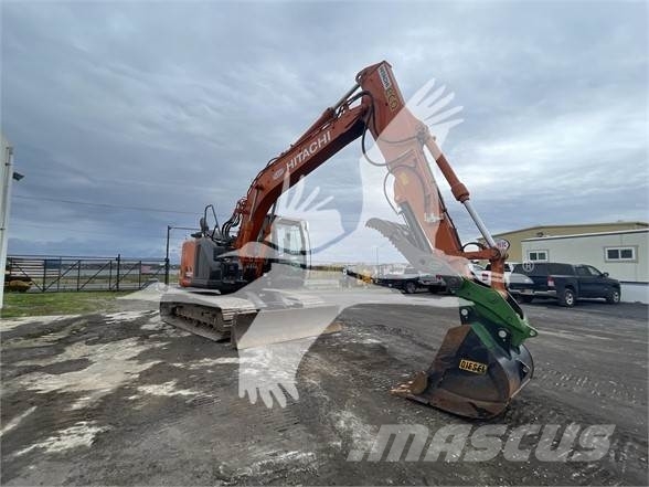 Hitachi ZX135USBL-6 حفارات زحافة