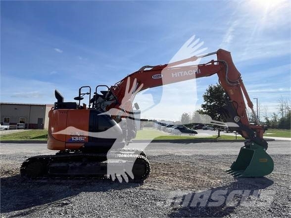 Hitachi ZX135USK-6 حفارات زحافة