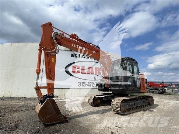 Hitachi ZX135USK-6 حفارات زحافة