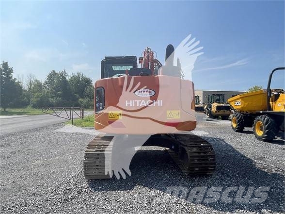 Hitachi ZX135USK-6 حفارات زحافة