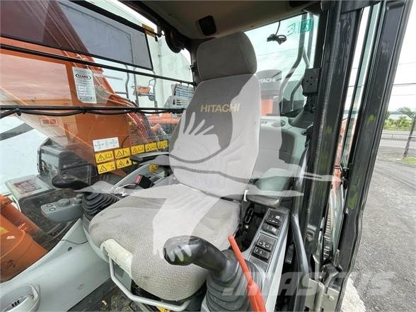 Hitachi ZX300 LC-6 Верижен екскаватор