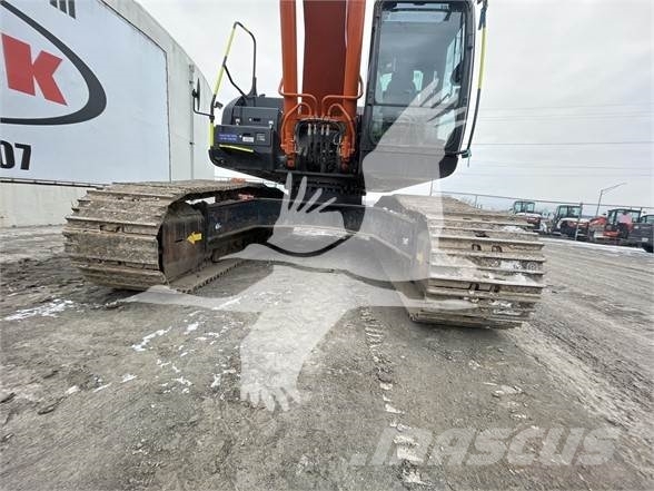 Hitachi ZX300 LC-6 Bageri guseničari