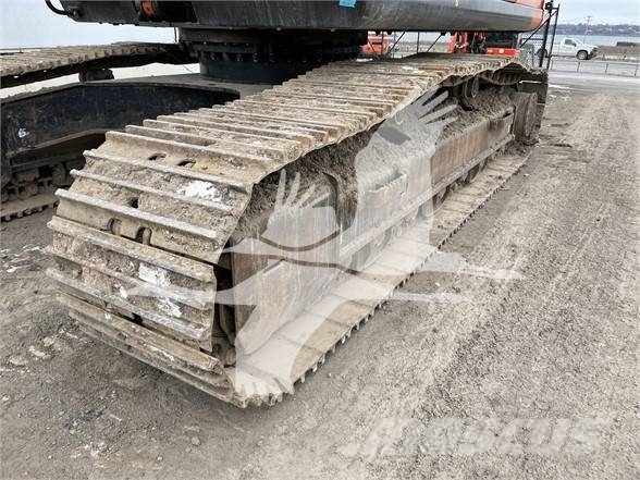 Hitachi ZX300 LC-6 Bageri guseničari